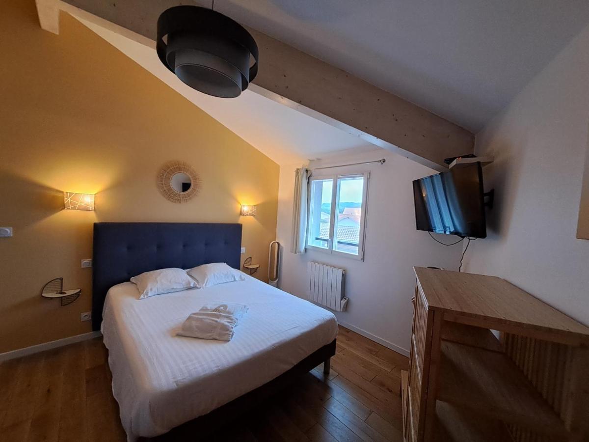 Hotel L'Auberge Canaulaise Lacanau Eksteriør bilde