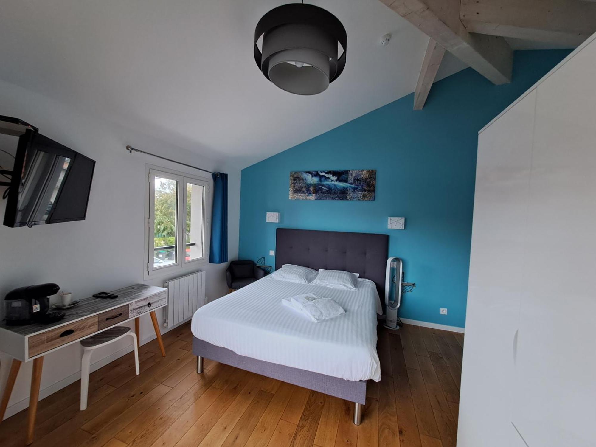 Hotel L'Auberge Canaulaise Lacanau Eksteriør bilde